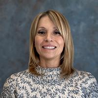 Brenda DeLucia headshot